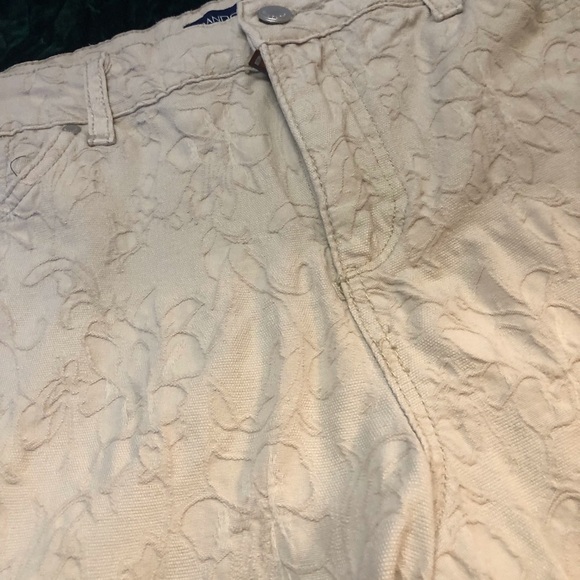 Bandolino Capris MANDIE Style Sand Colored Size 12 - Picture 6 of 11